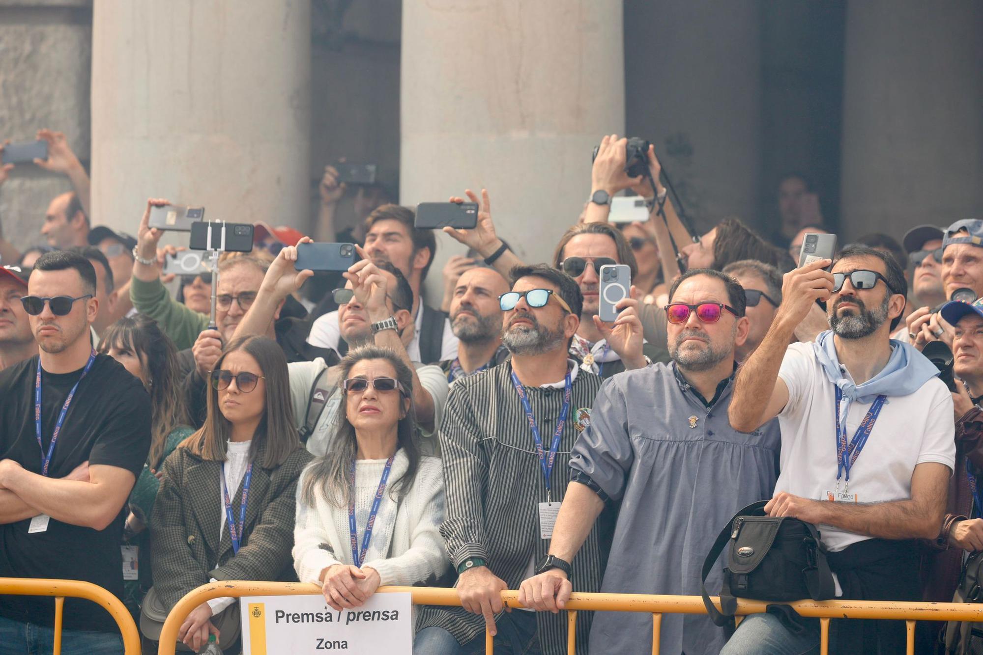 Búscate en la mascletà del 18 de marzo