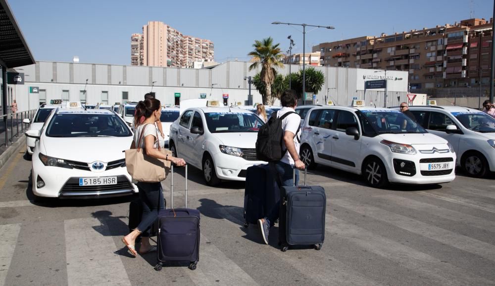 Huelga de taxis en Alicante