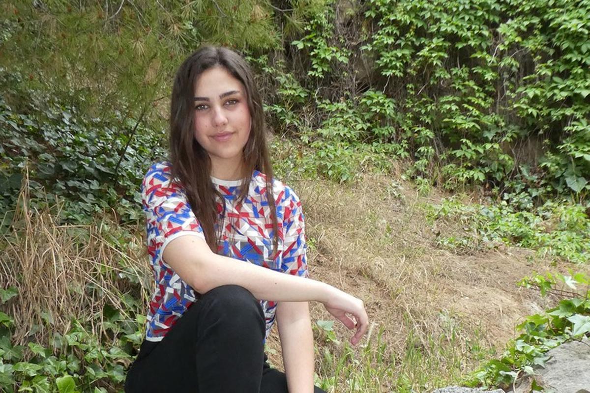 Una alumna de batxillerat de Cornellà guanya el Premi PRBB de treballs d’investigació sobre salut Una alumna de batxillerat de Cornellà guanya el Premi PRBB de treballs d’investigació sobre salut