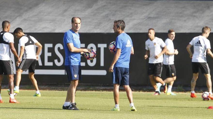 Voro toma el mando y César también se va