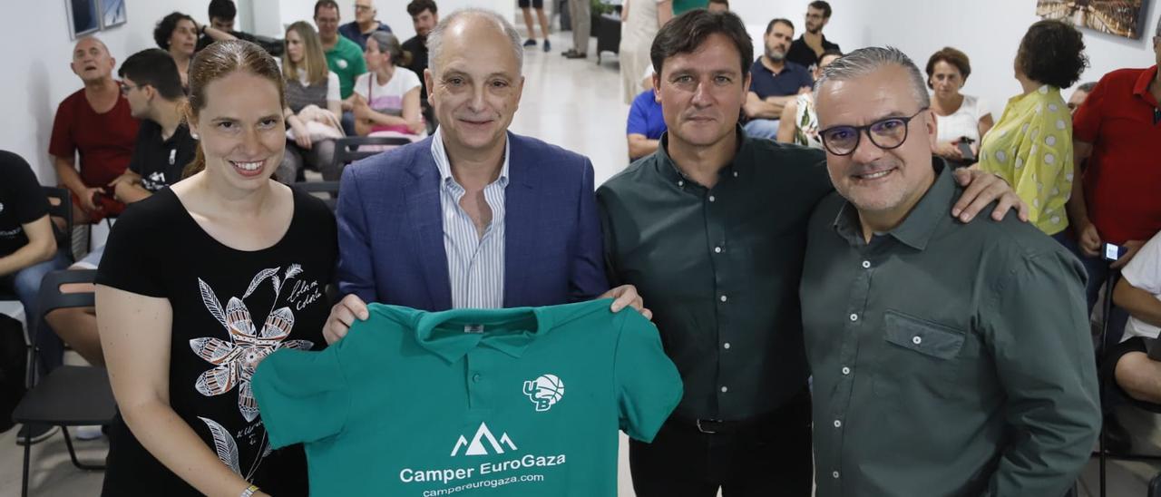 Inma Maestre, Jaime Aguilera, Pedro Bello y Rafa Gomáriz, en la presentación del proyecto de UCB.