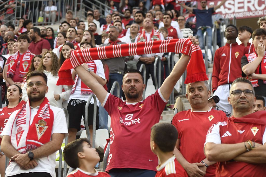 Las mejores imágenes del partido entre el Real Murcia y el Antequera