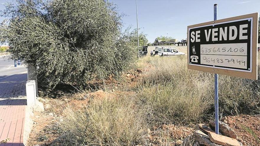 El precio de los solares del área del Madrigal cae hasta la mitad