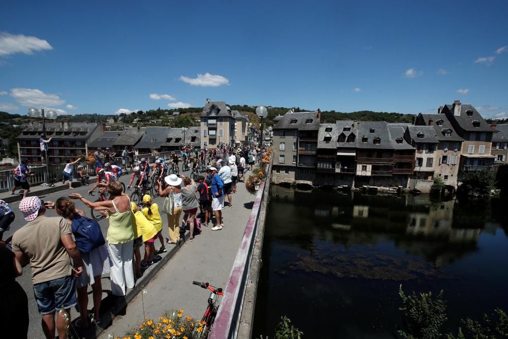 Tour de Francia, la décima etapa, en imágenes