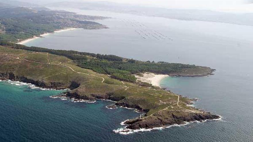 La construcción en los 500 metros desde la costa está prohibida, aunque la orden podrá ratificarla o no el PP.