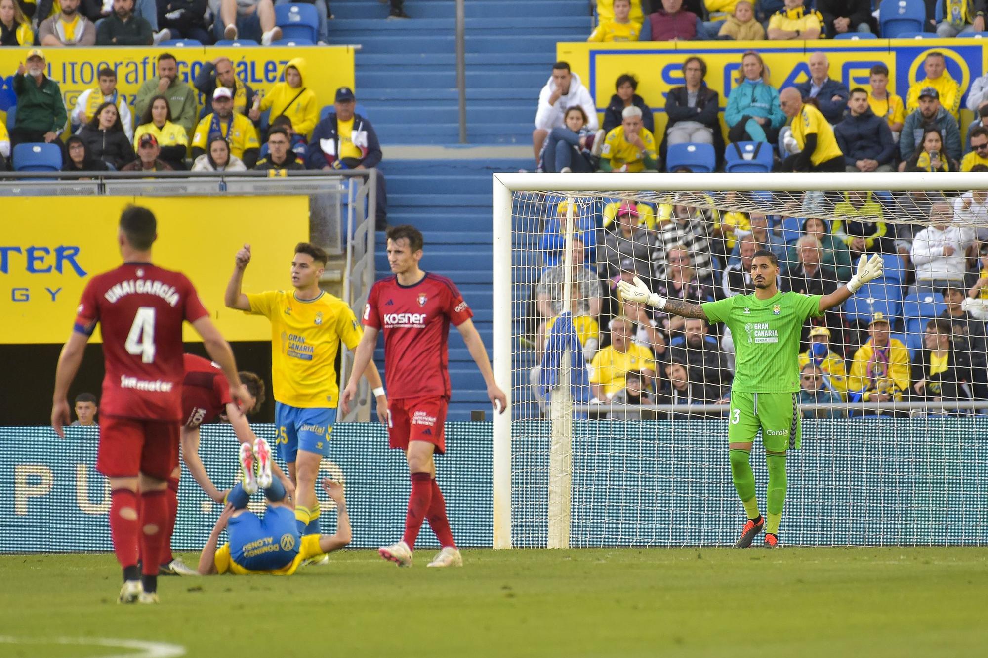 El partido UD Las Palmas-CA Osasuna, en imágenes