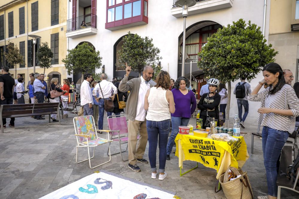 Protesta en Palma contra el hotel Fils Suites