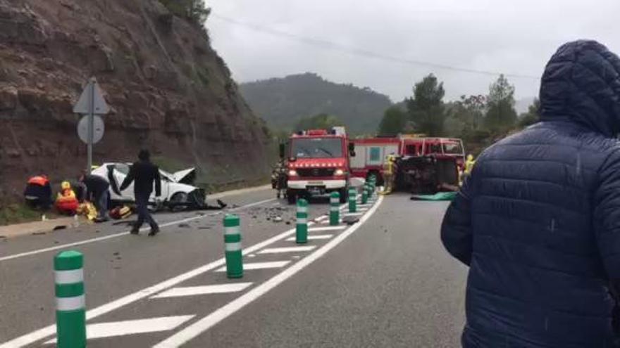 Un nou accident de trànsit a Castellbell deixa quatre persones ferides