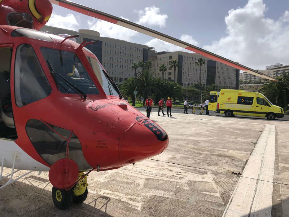 Rescatada una senderista que sufrió una caída en el camino del Roque Nublo