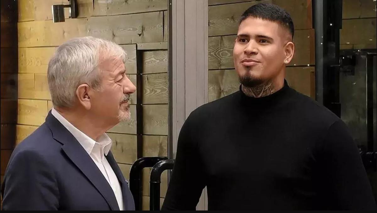 Carlos Sobera y Ronald en 'First Dates'