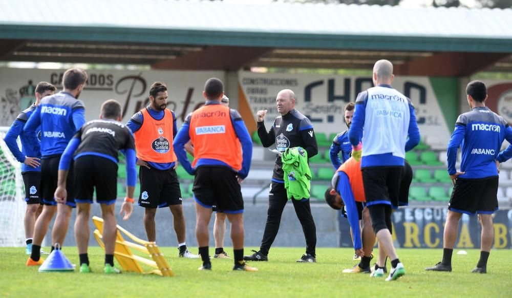 Pepe Mel programa una sesión exigente para insistir en aspectos tácticos.