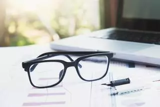 ¿Cuándo serán gratis las gafas y las lentillas?: la ministra de Sanidad confirma la fecha de entrada en vigor de esta medida