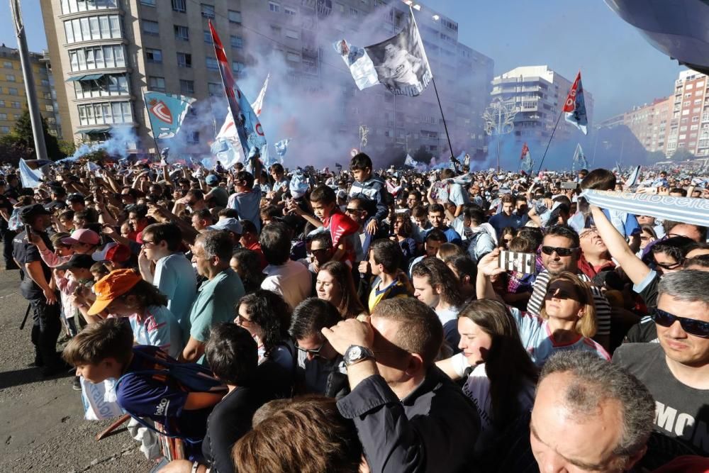 El Celta tumba al Barça y acaricia la permanencia. // A. Villar | J. Lores