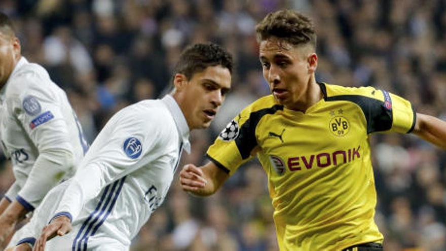 Varane durante el partido ante el Dortmund.