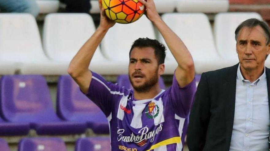 Javi Chica, opción para el lateral en el Real Zaragoza