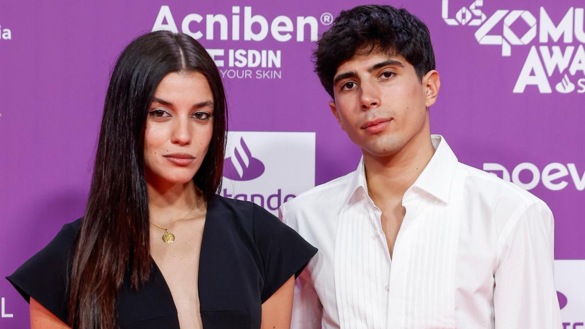 La 'Pija y la Quinque' en un photocall en Los 40