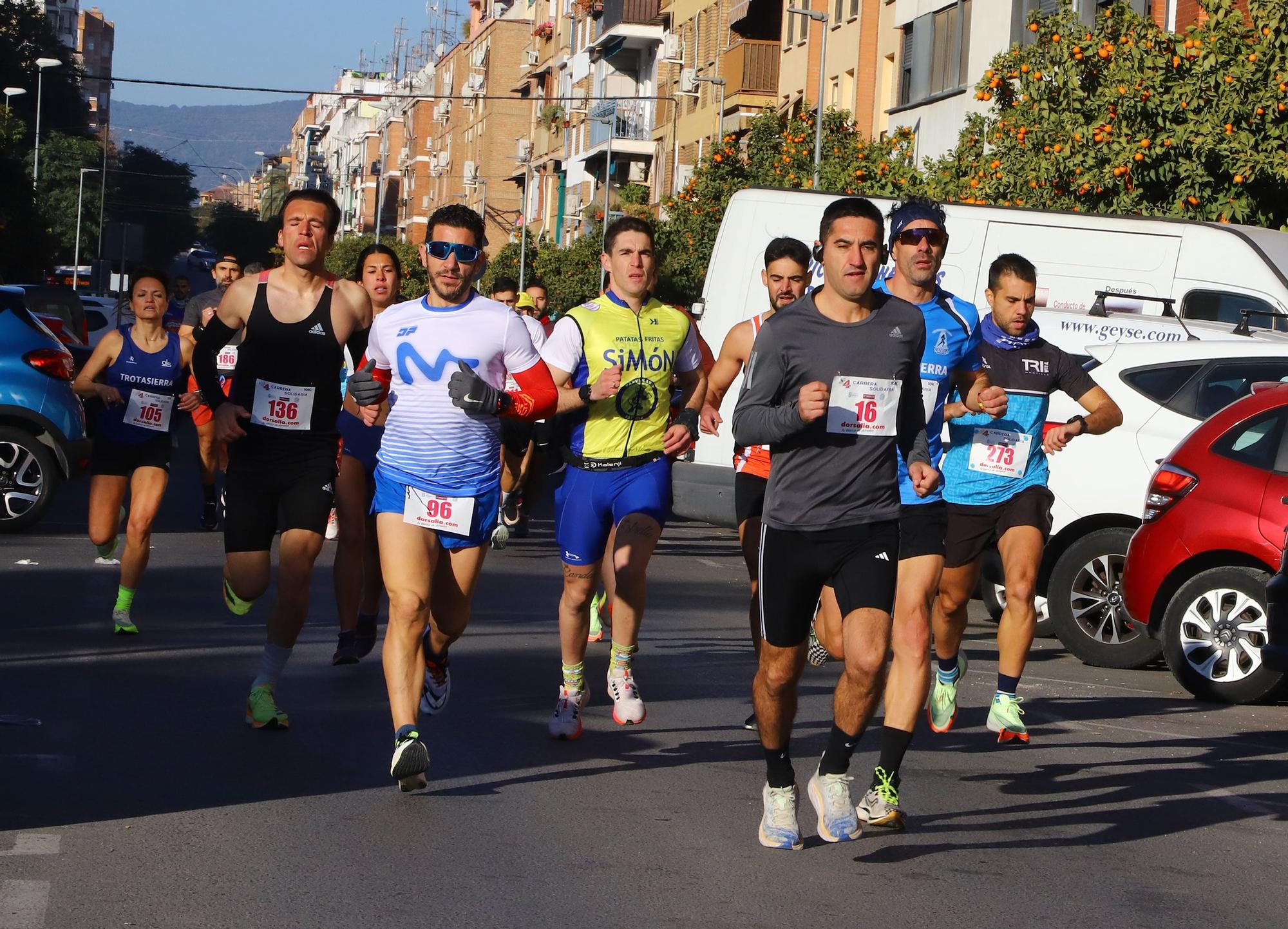 Carrera solidaria a favor del banco de alimentos de la parroquia de Fátima.