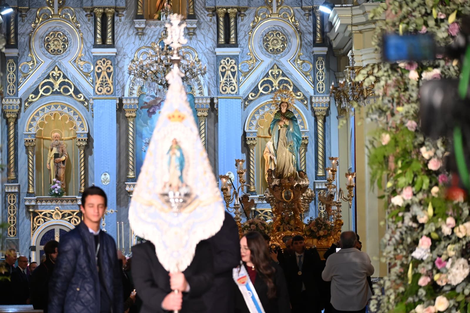 Así ha sido la procesión de La Purísima por las calles de Torrevieja