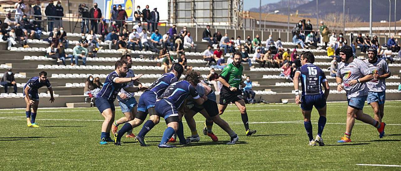 El Babarians Calvià se estrenó con público en el Germans Escalas.