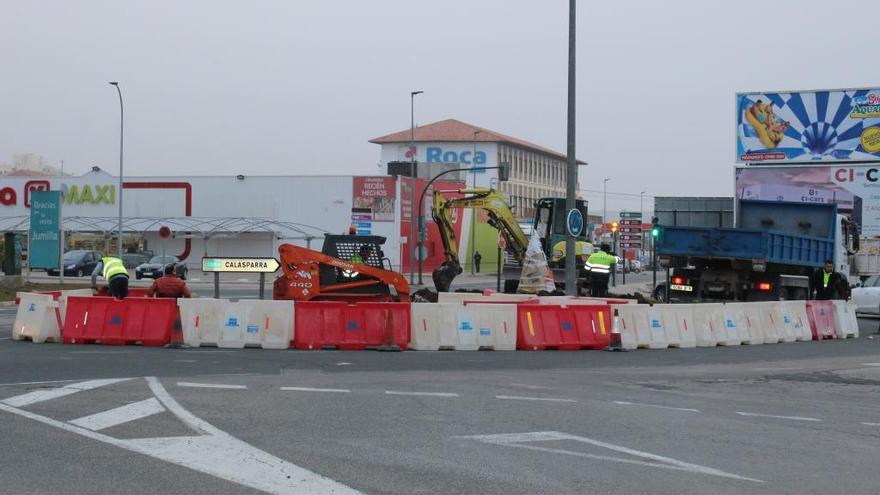 Lavado de cara a la Plaza del Camionero de Jumilla