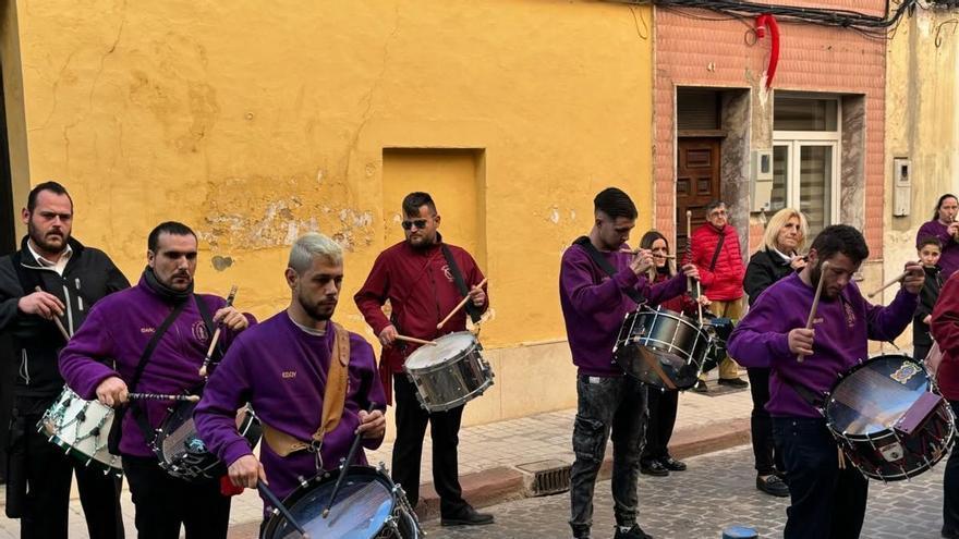 Sueca inicia su año como capital provincial de la Semana Santa 2026 con la presentación del cartel oficial
