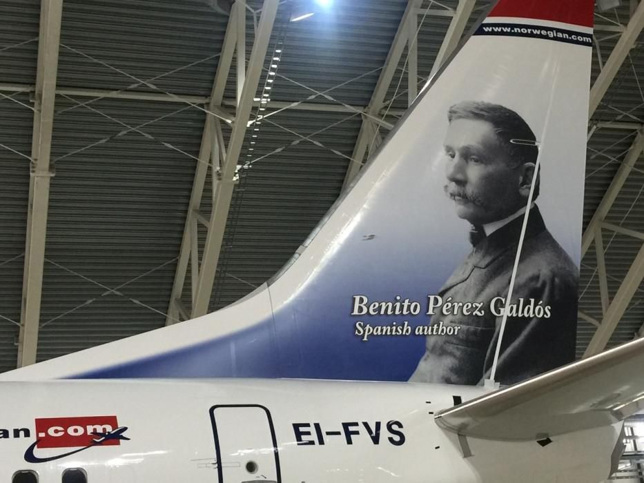 Avión dedicado a Benito Pérez Galdós