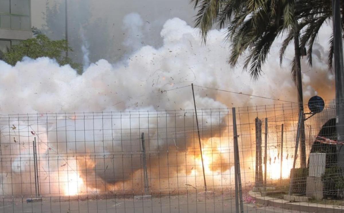 Hogueras Alicante 2019: Mascletà del 24 de junio Hogueras Alicante 2019: Mascletà del 24 de junio