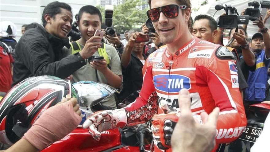 Nicky Hayden, grave tras ser atropellado cuando iba en bicicleta en Italia