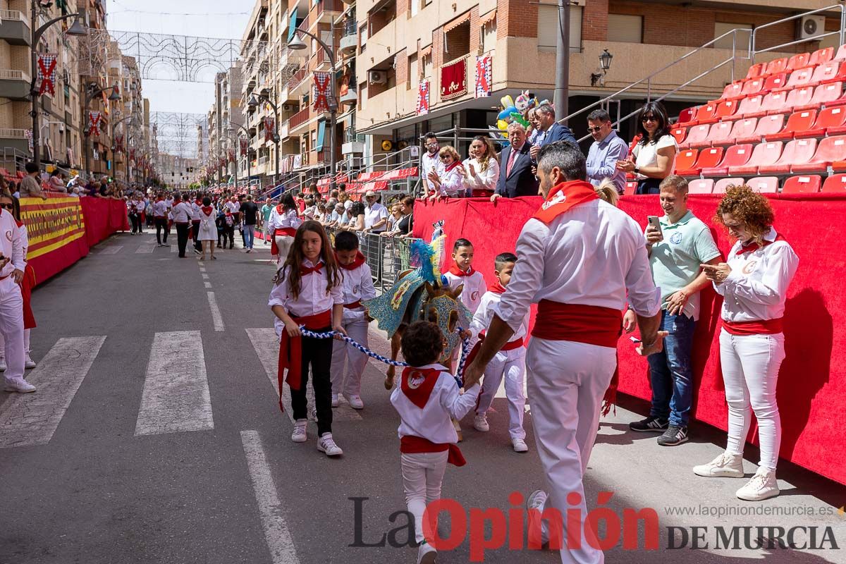 Desfile infantil del Bando de los Caballos del Vino