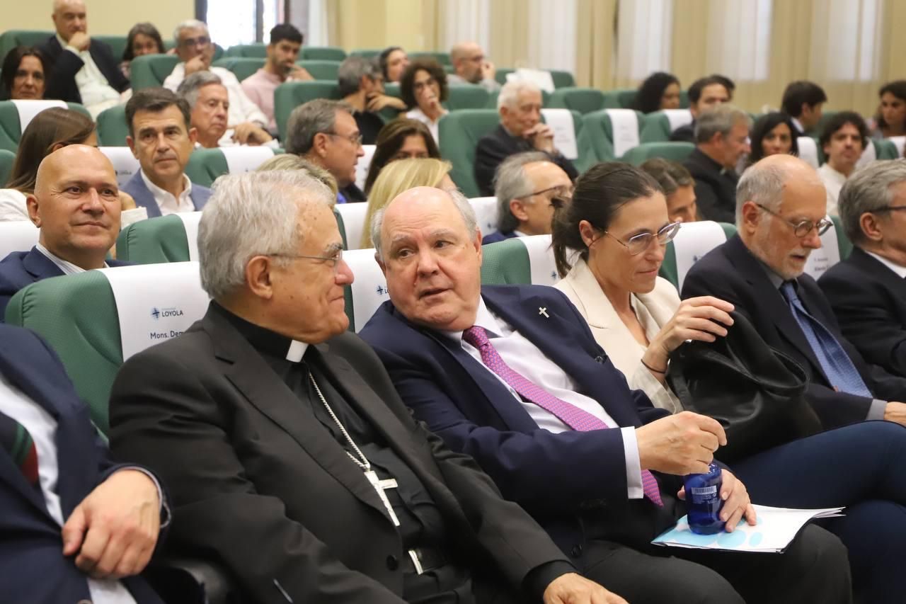 La Fundación ETEA de la Universidad Loyola celebra en un acto sus 50 años