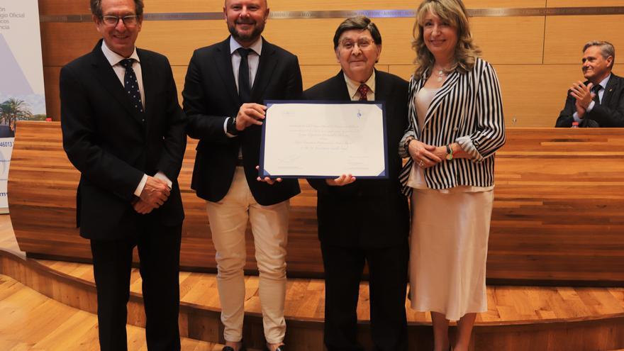 El doctor José María Catalá premiado como Mejor Médico Rural 2023