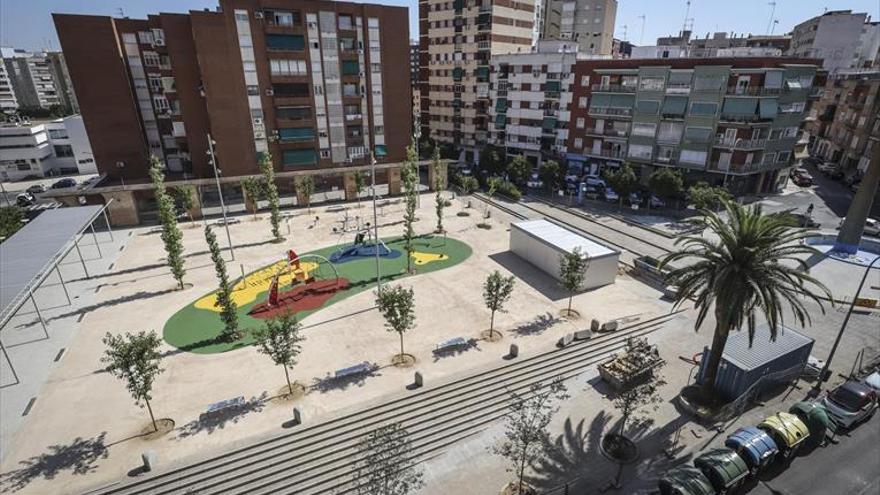 Santa Marta ya tiene aparatos geriátricos y juegos infantiles