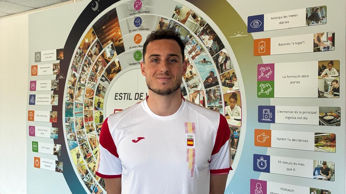 El canterano del Náutico está concentrado en San Cugat con el resto de la selección española.