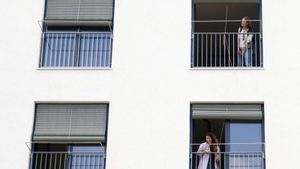 Quatre de cada deu emancipats necessiten ajuda econòmica