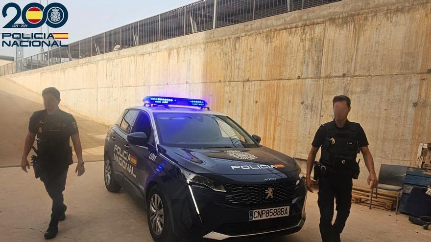 Un cliente atraca, agrede y expulsa semidesnudas de su casa en Palma a dos prostitutas al estar disconforme con su servicio sexual