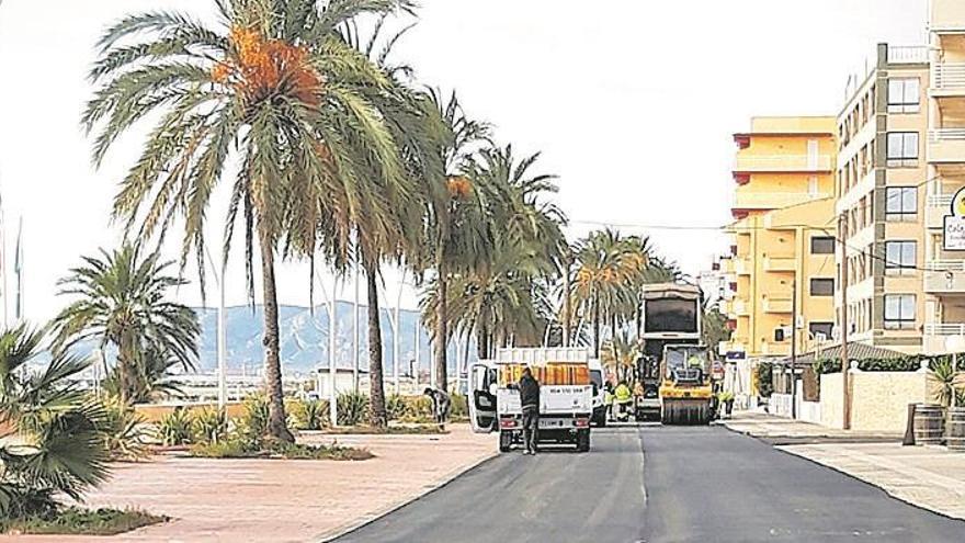 Recta final de los trabajos en el paseo marítimo