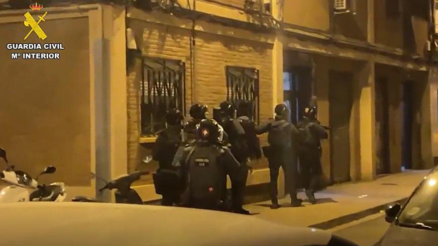Detenido un hombre en Barcelona por adoctrinar en favor del Estado Islámico
