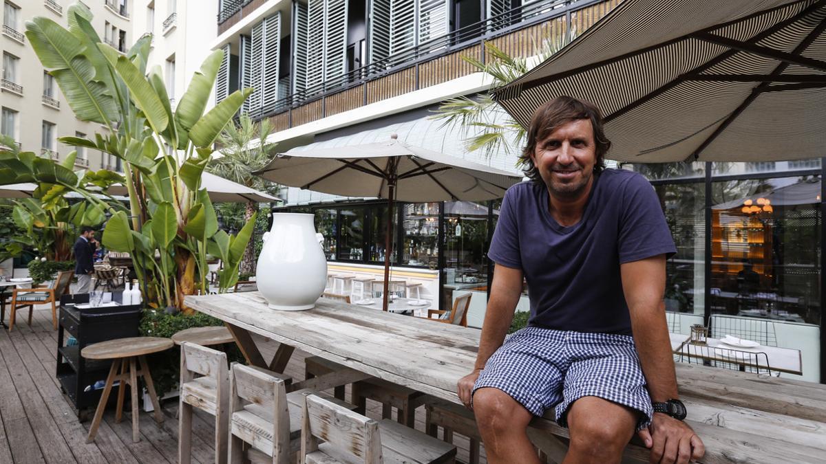 Jordi Rios, fan de la terraza del Hotel Cotton House