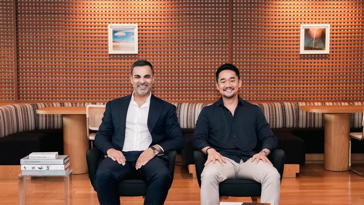 Mo Ali, CEO de Fuze (a la izquierda) y Koh Onozawa, co-CEO de Bit2Me.