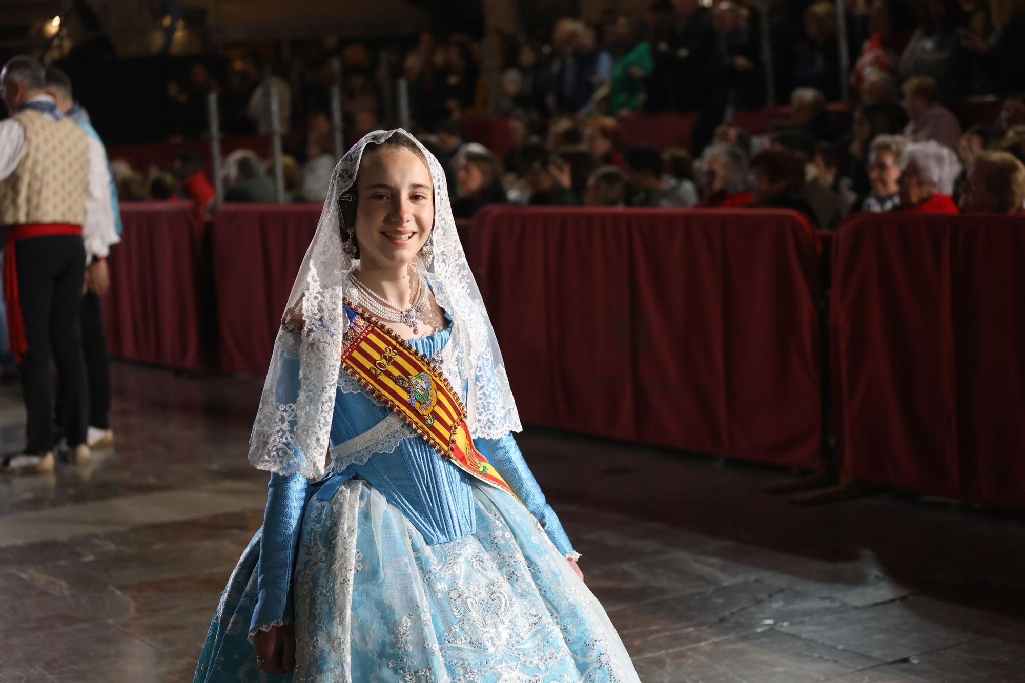 Ofrenda 2023 | Falleras Mayores e Infantiles de comisiones del 17 de Marzo (y II)