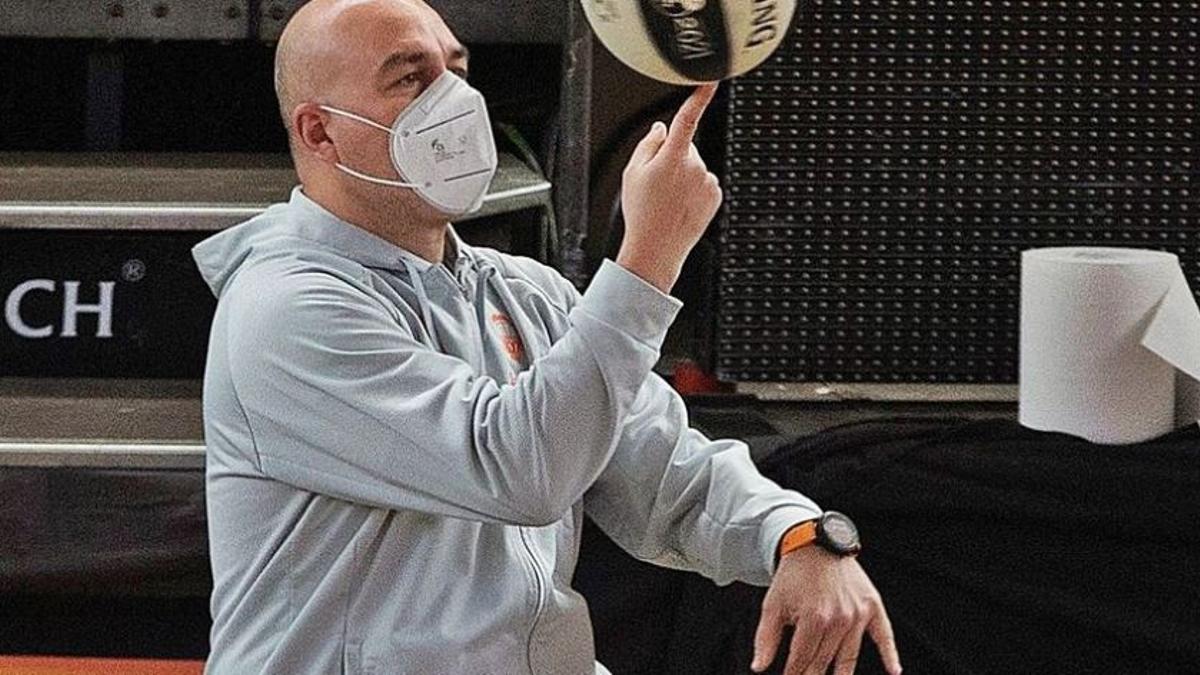 Batalla copera de alto voltaje para empezar