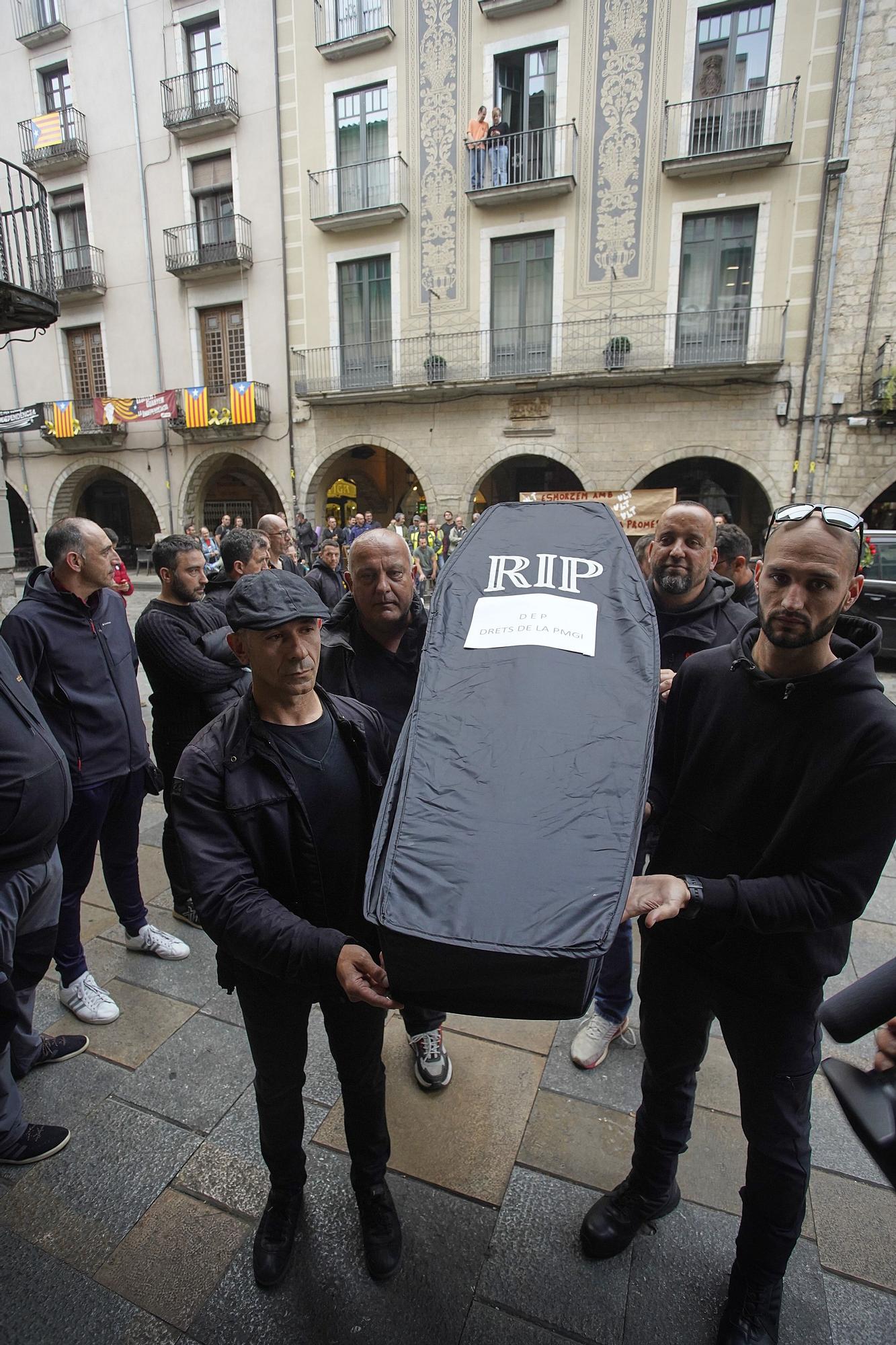 La policia de Girona enterra la confiança cap a Madrenas