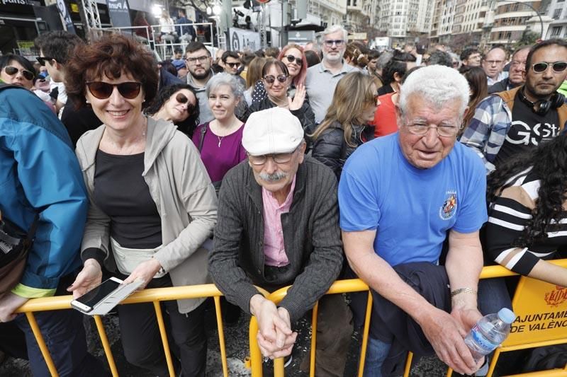 Búscate en la mascletà del 5 de marzo