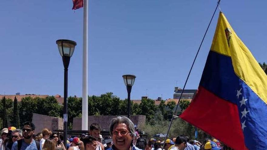 William Cárdenas, durante un acto a favor de Venezuela.