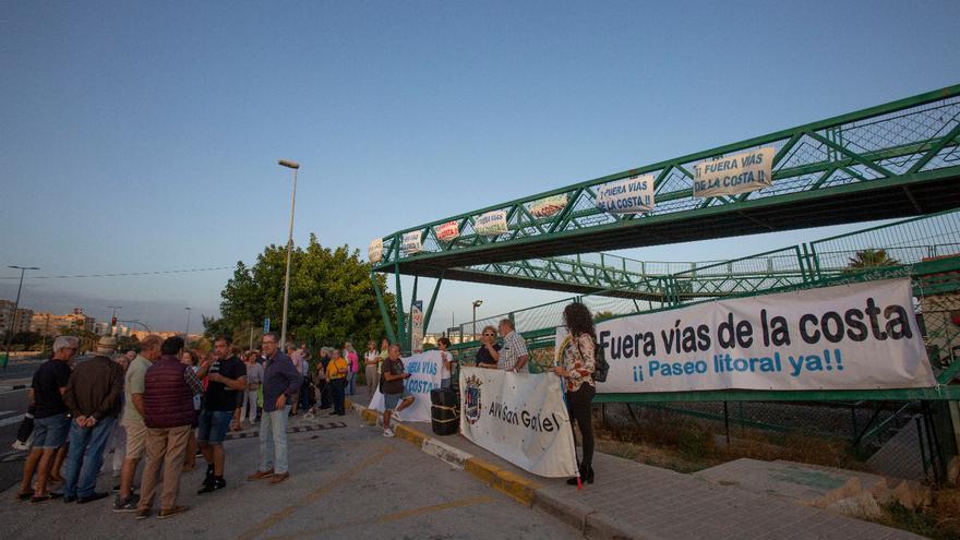 Los vecinos de San Gabriel reclaman la Variante de Torrellano tras el último atropello