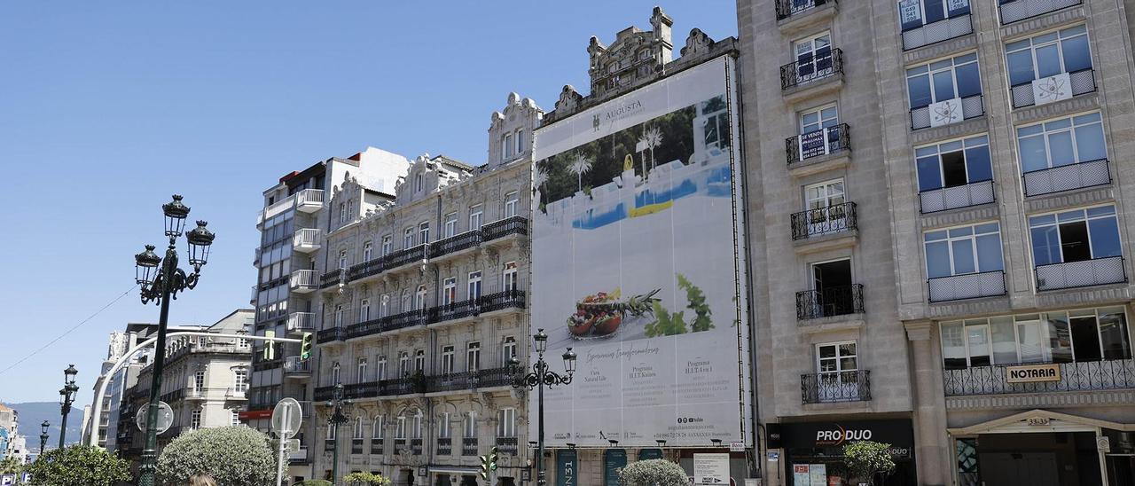 El edificio de Colón 31 que seguirá parado en el corto plazo