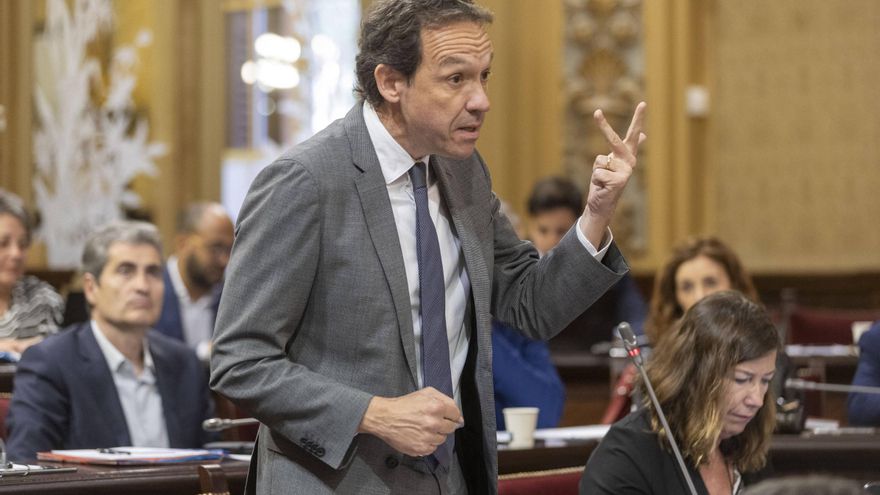 Sánchez mantiene a Marc Pons en la nueva Ejecutiva Federal del PSOE
