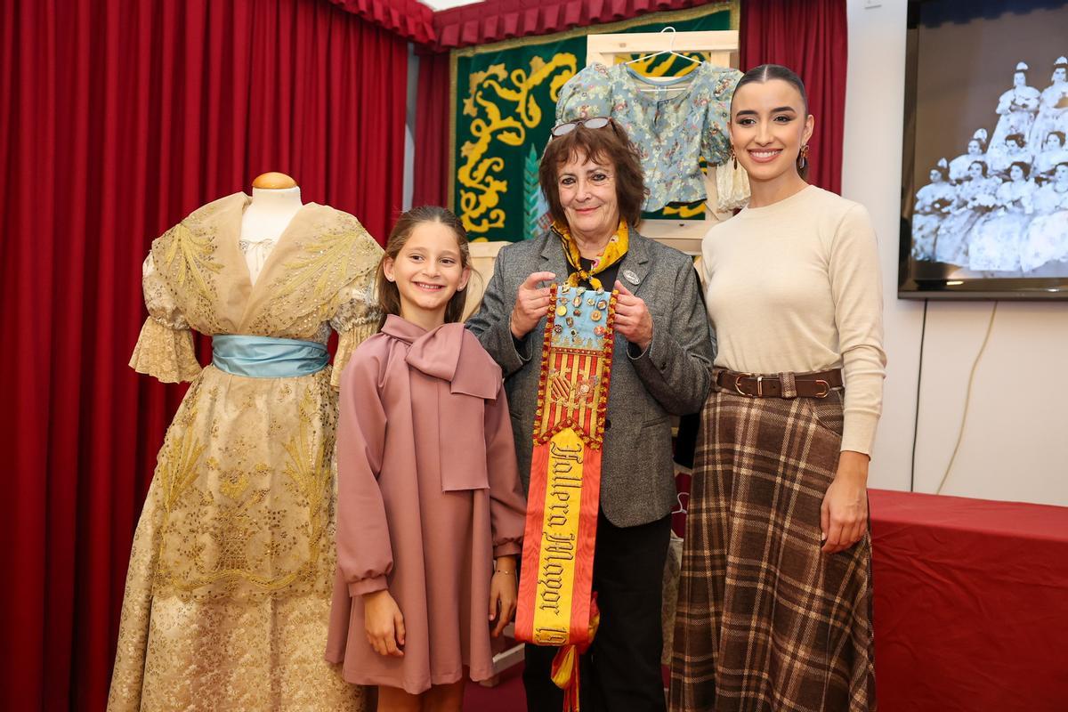 La hija de Rosario, con las falleras mayores de 2026