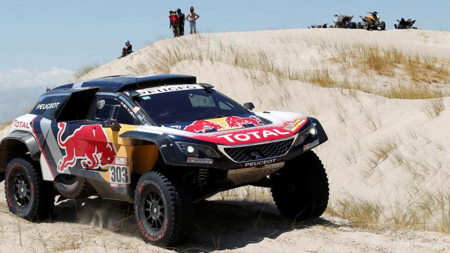 Carlos Sainz, durante la décima etapa