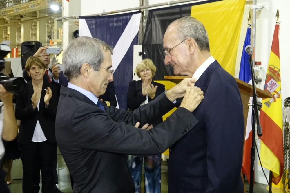 De la Torre recibe la Legión de Honor francesa